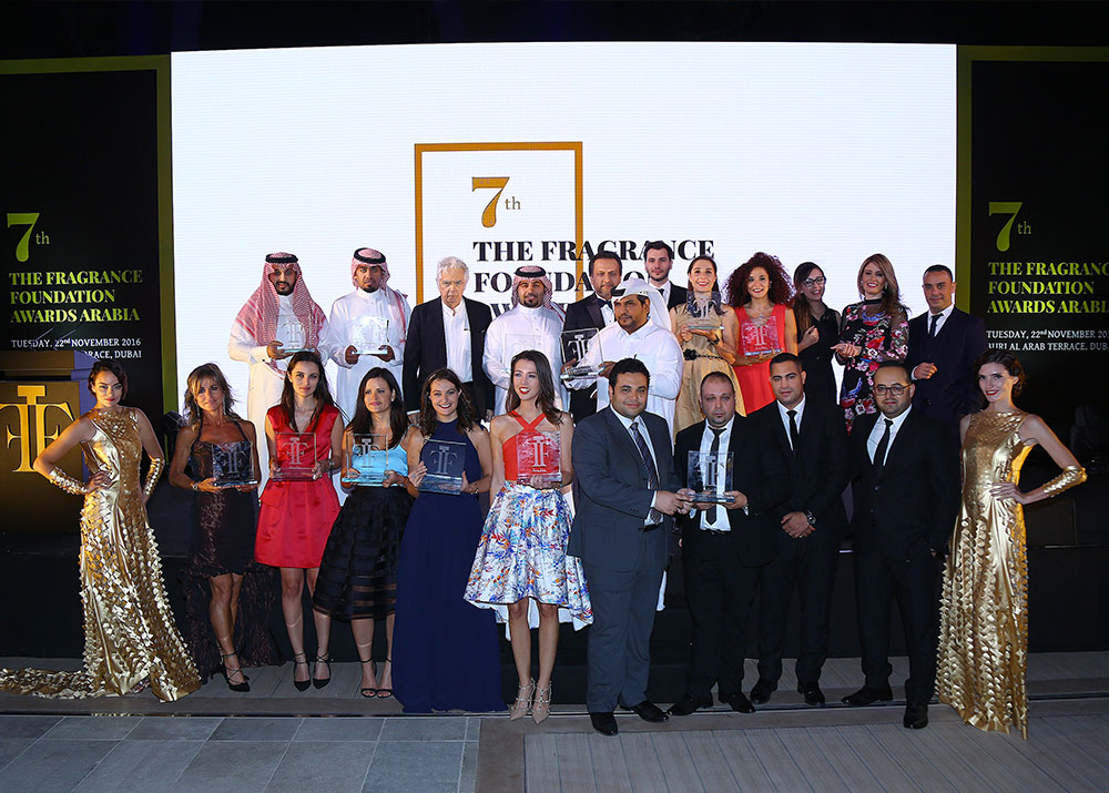 7th-fragrance-foundation-awards-arabia-2016-winners-group-shot
